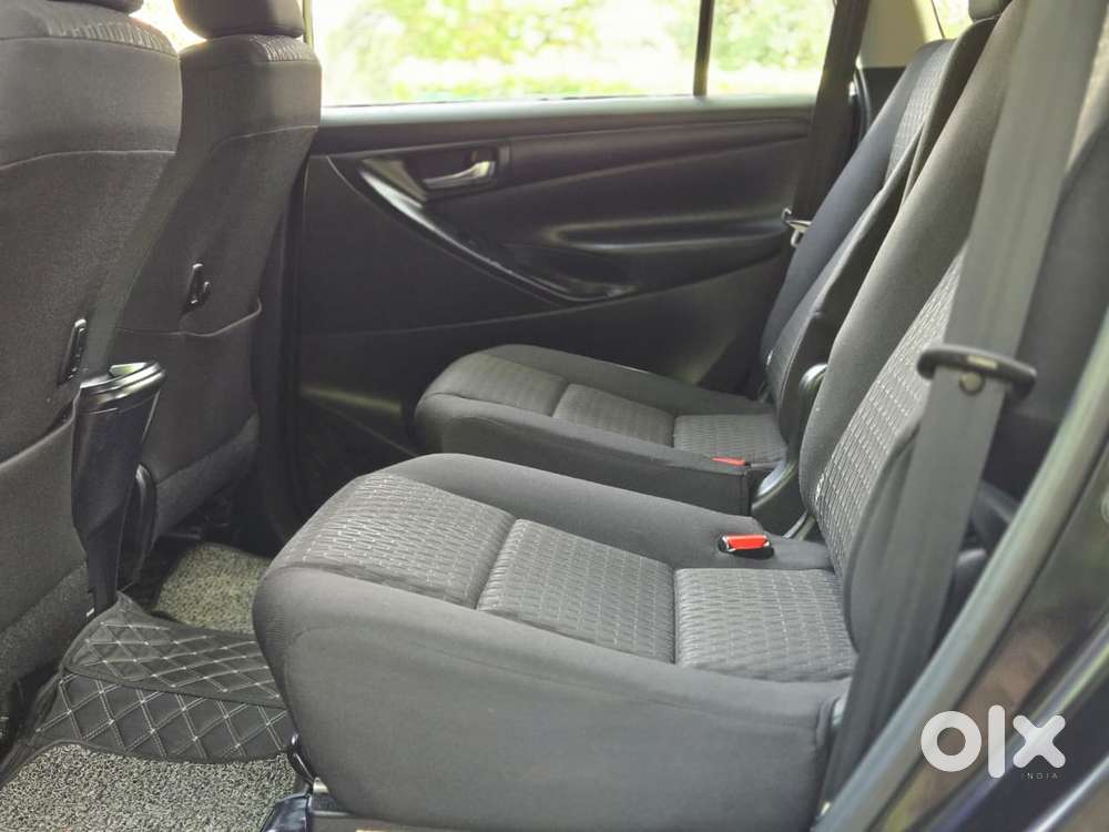 Toyota Innova Crysta [2020-ongoing] 2.7 Gx At 7 Str, 2021, Petrol