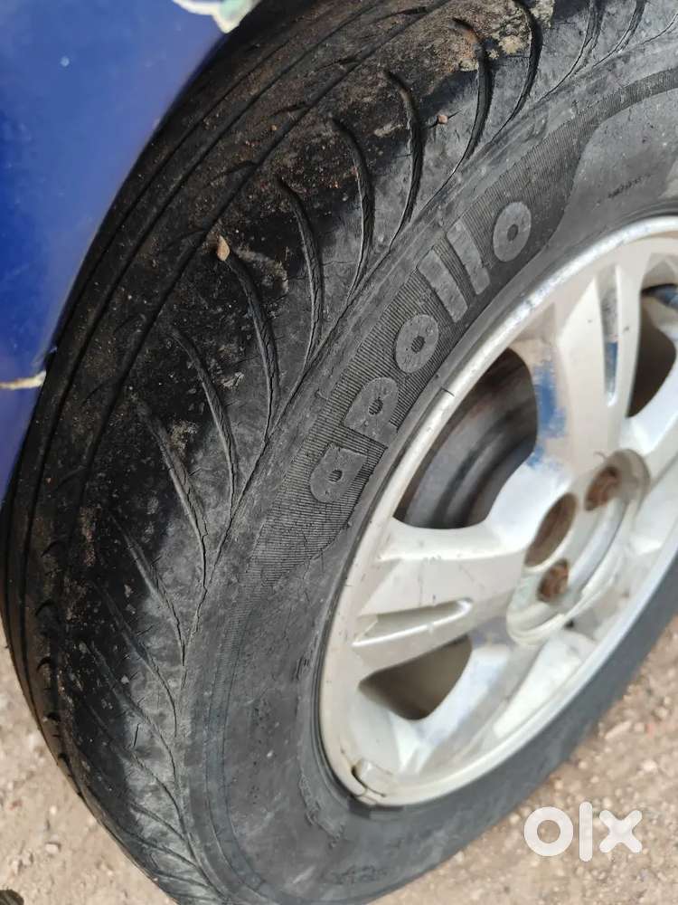 Hyundai I20 2009
Abs: Yes
Ac: Yes
Cng: New Kitt
Tyre :50%
