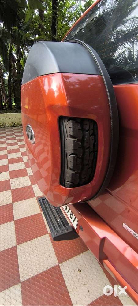 Tuv300 T8 Amt 2016 – Low Km, Fully Loaded Suv, Dealer Maintained