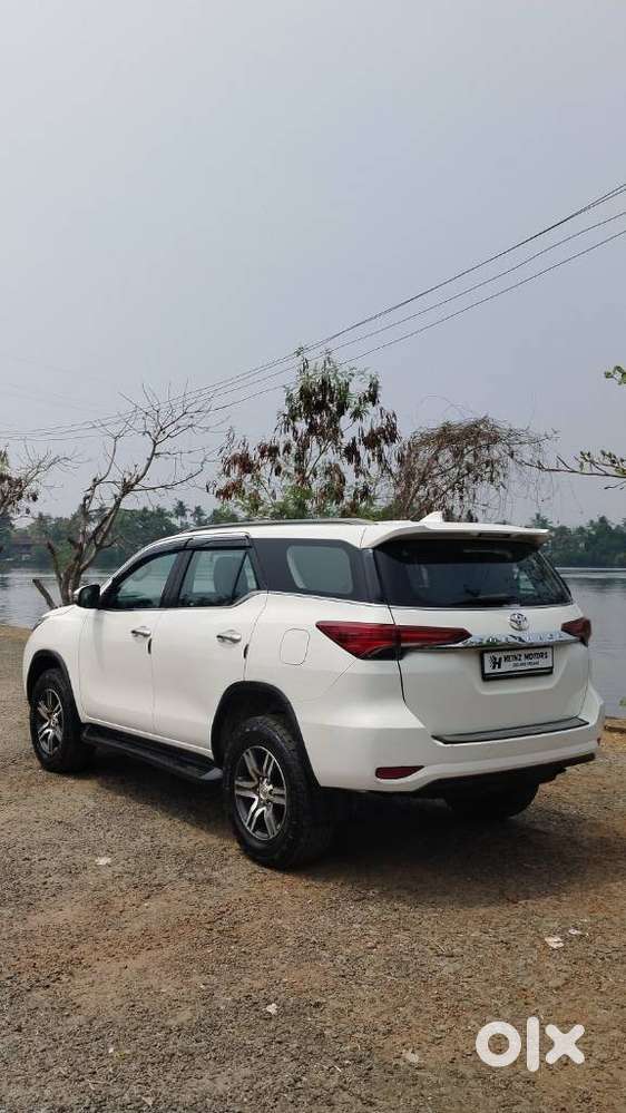 Toyota Fortuner 4x2 At 2.8 Diesel, 2017, Diesel