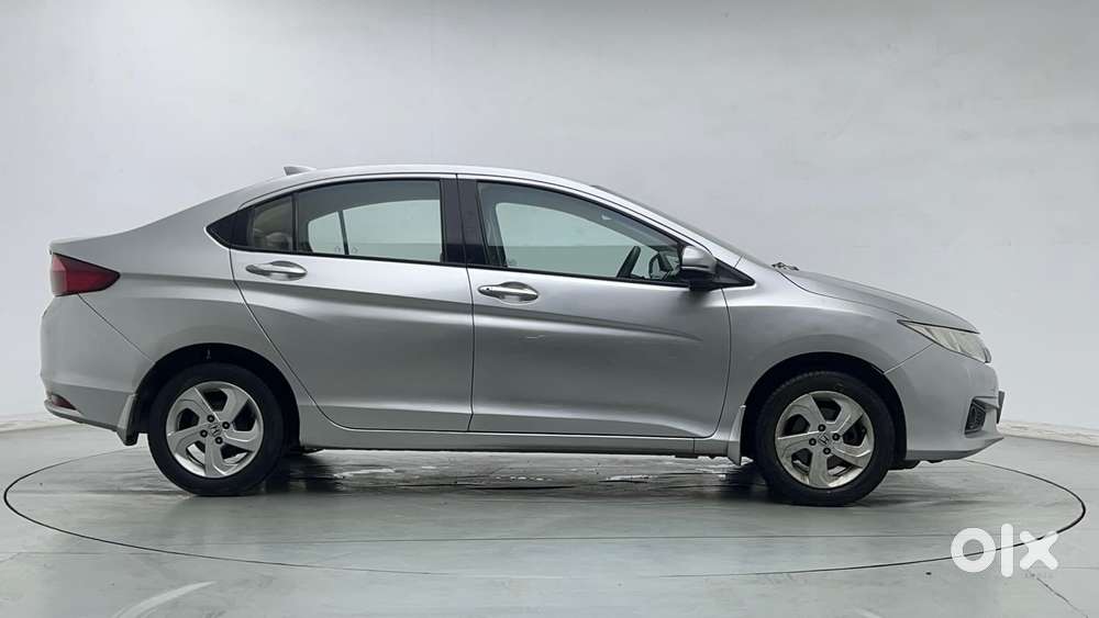 Honda City I-vtec S, 2015, Petrol