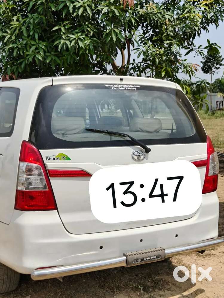 Toyota Innova 2014 Diesel 144000 Km Driven