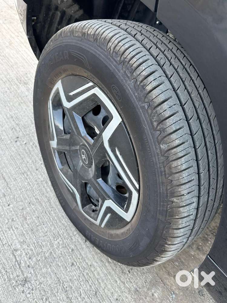 Tata Curvv Pure Plus 1.2 Revotron Petrol 7dca, 2024, Petrol