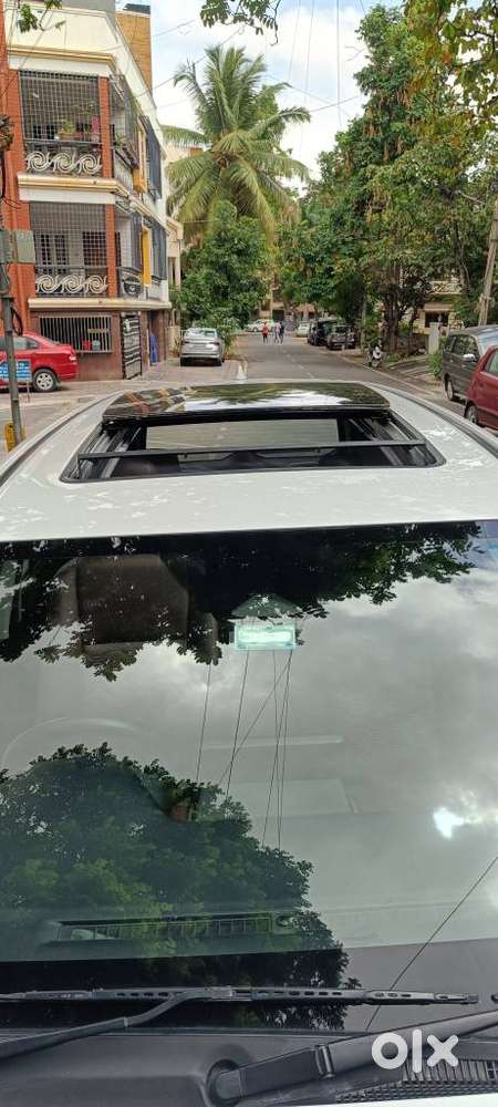 Toyota Innova Hycross 2.0 Zx Hybrid 7 Str, 2024, Petrol