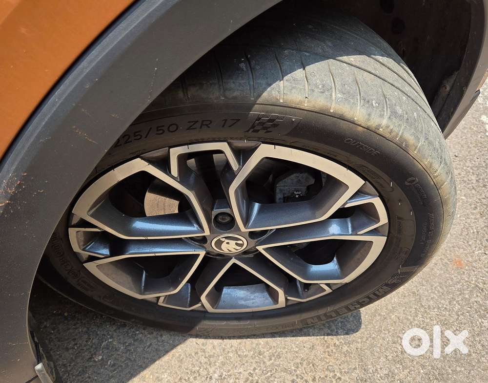 Skoda Kushaq 1.0 Tsi Active, 2022, Petrol