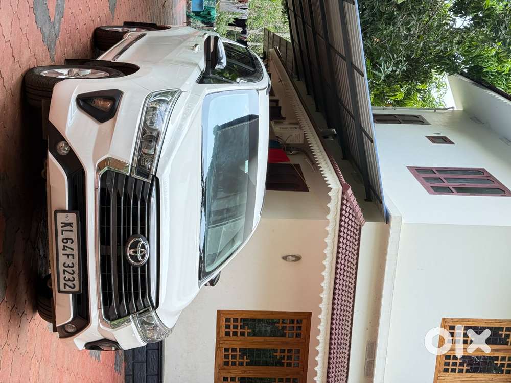 Toyota Innova Crysta 2017 Diesel Good Condition