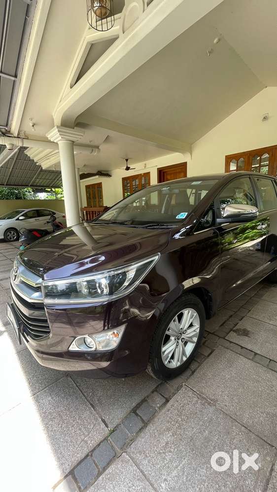 Toyota Innova Crysta 2018