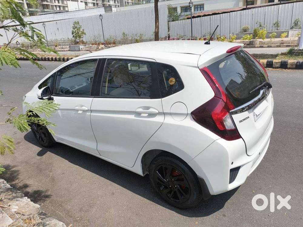 Honda Jazz V Mt Privilege, 2017, Petrol