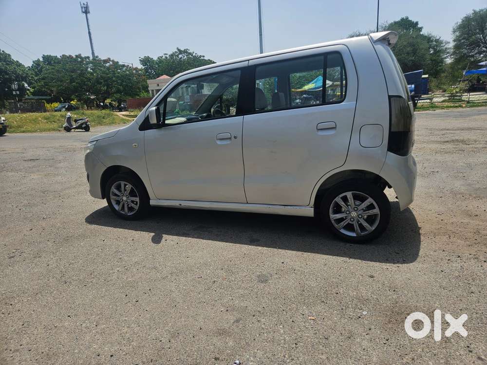 Maruti Suzuki Wagon R Stingray 1.0 Vxi Plus, 2018, Petrol