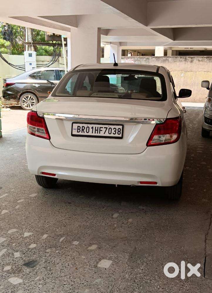 Maruti Suzuki Dzire 1.2 Vxi, 2023, Petrol