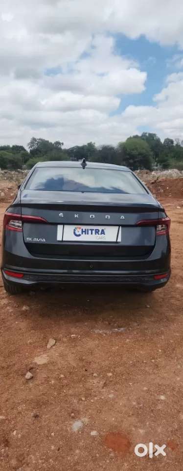 Skoda Slavia Ambition 1.0l Tsi Mt, 2022, Petrol