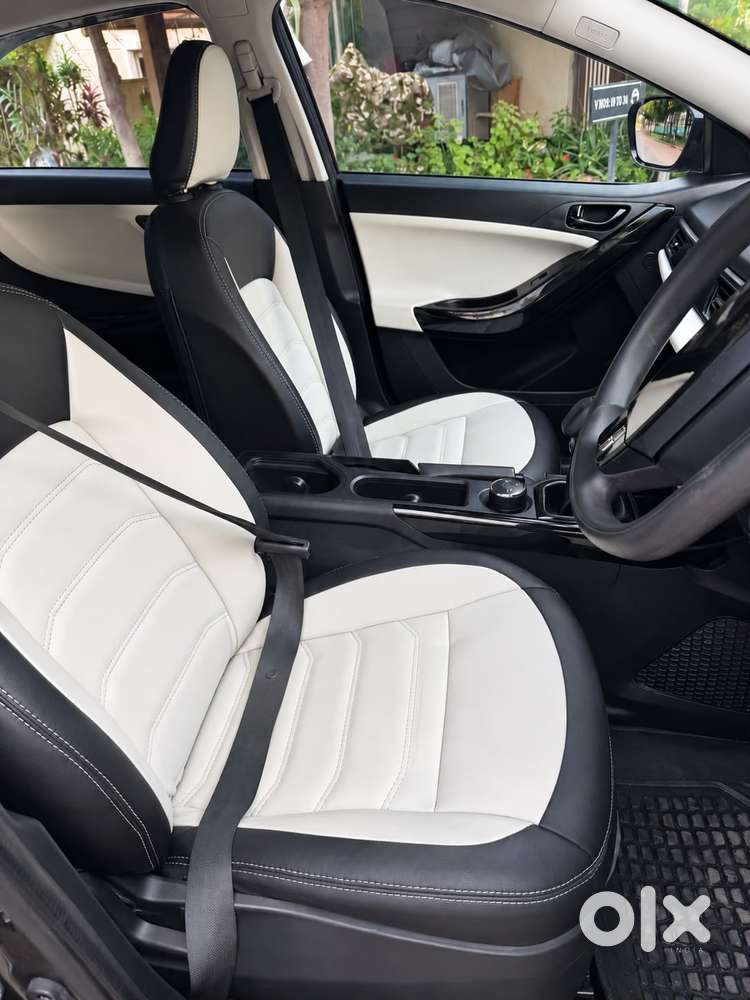 Tata Nexon Pure (s) 1.2 Petrol 6amt, 2024, Petrol