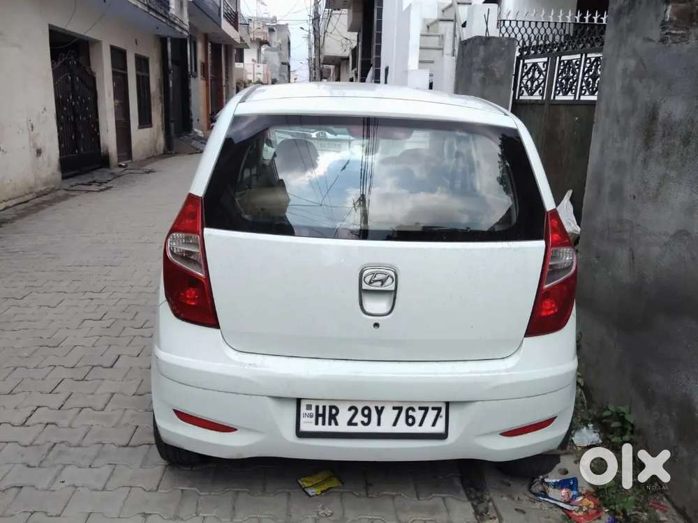 Hyundai I10 Magna O 2010 ,passing 2030 Tak Hai  Insurance Bhi Hai