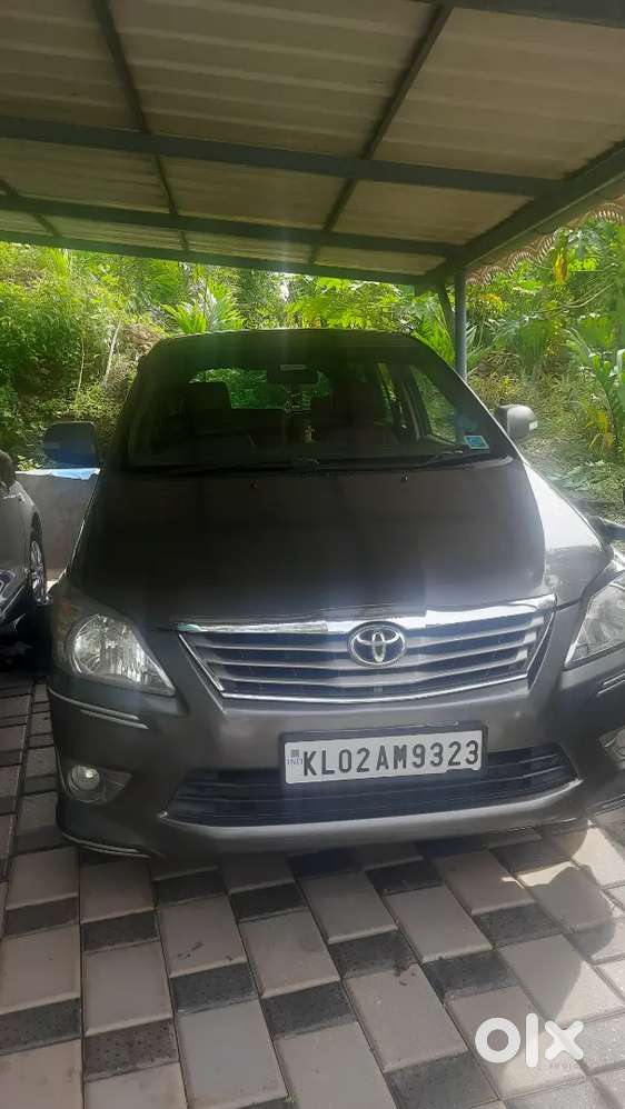 Toyota Innova 2.5 Vx 2013