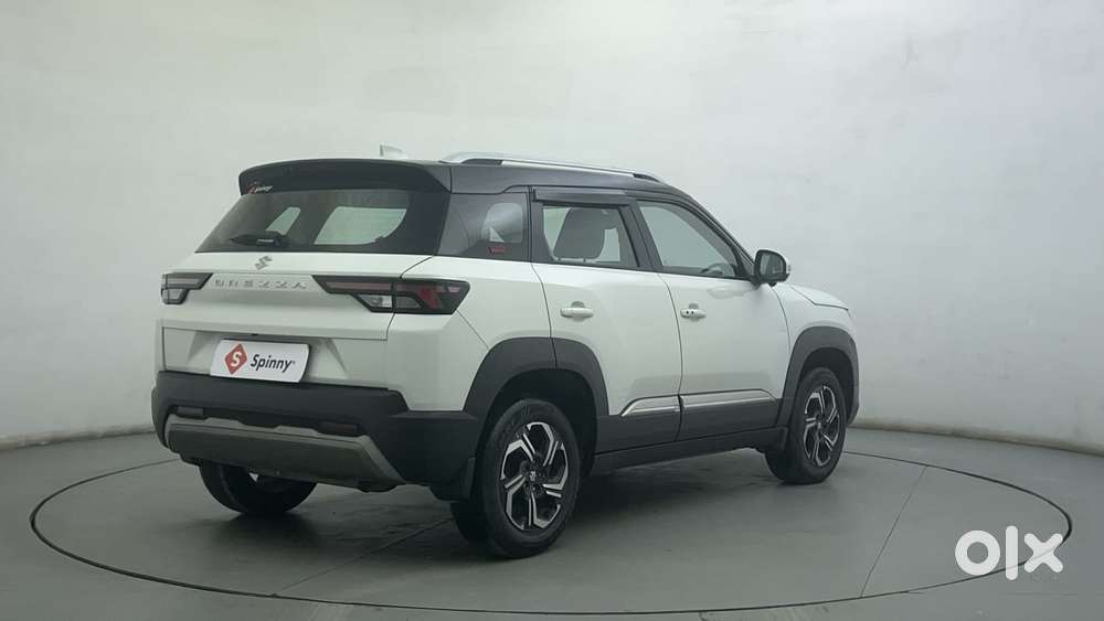 Maruti Suzuki Brezza 1.5 Zxi At Smart Hybrid Dual Tone, 2023, Petrol