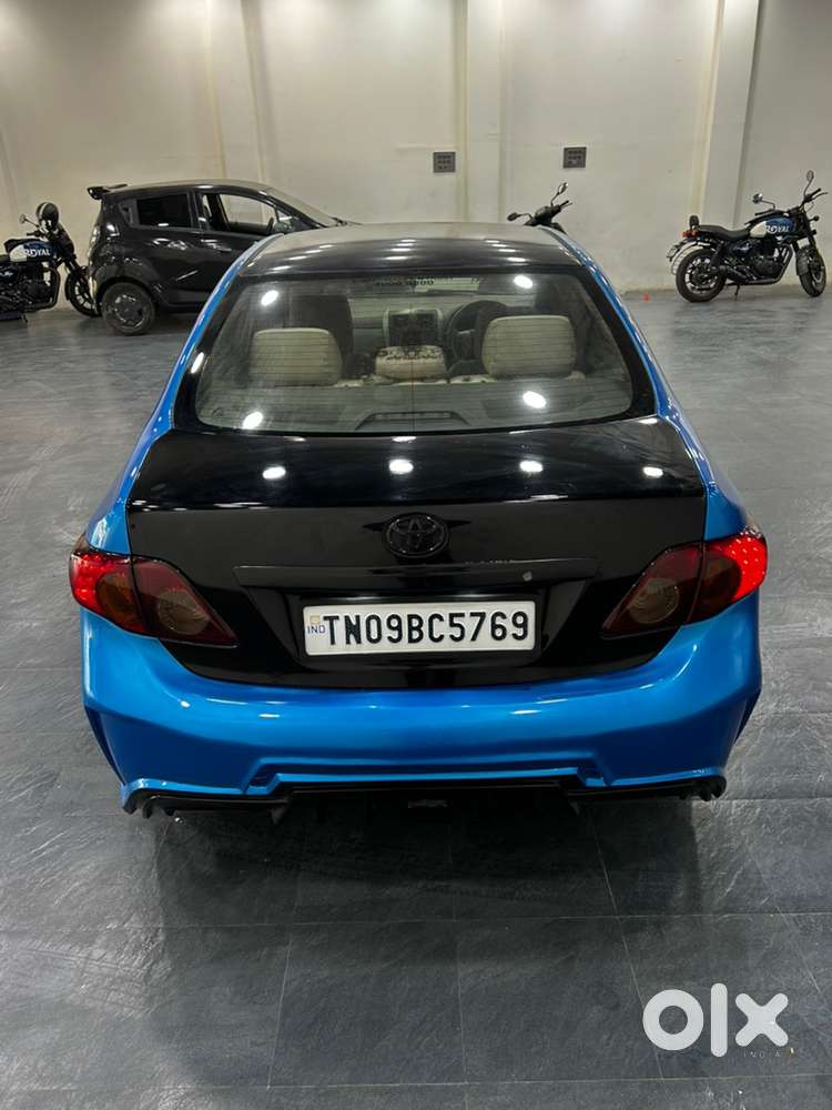 Toyota Corolla Altis 2011