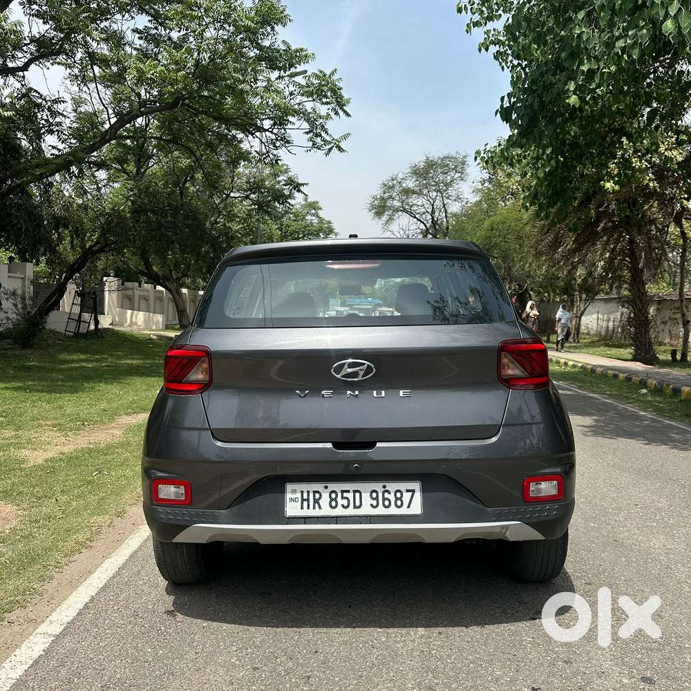 Hyundai Venue 1.2 S Plus, 2020, Petrol