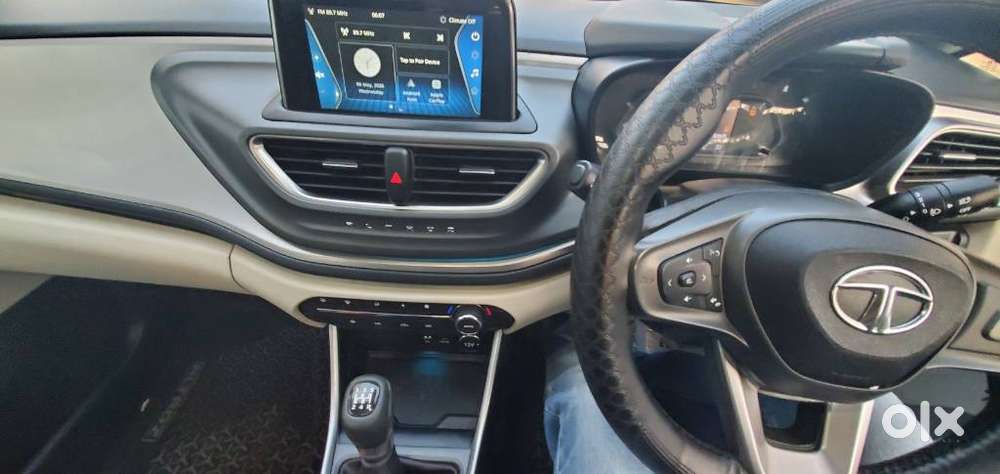 Tata Altroz Xz Plus (s) Icng, 2024, Cng & Hybrids