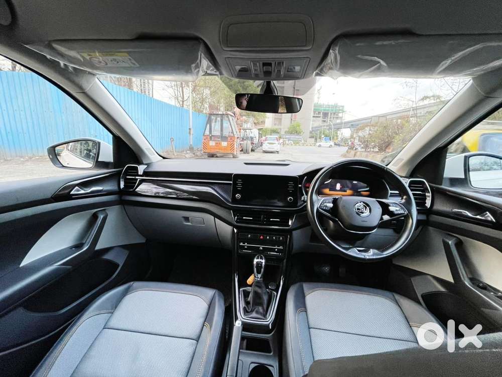 Skoda Kushaq 1.0 Tsi Style At (6 Airbags), 2023, Petrol