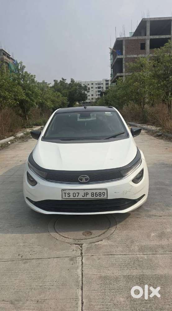 Tata Altroz 1.2 Xza Plus, 2022, Petrol