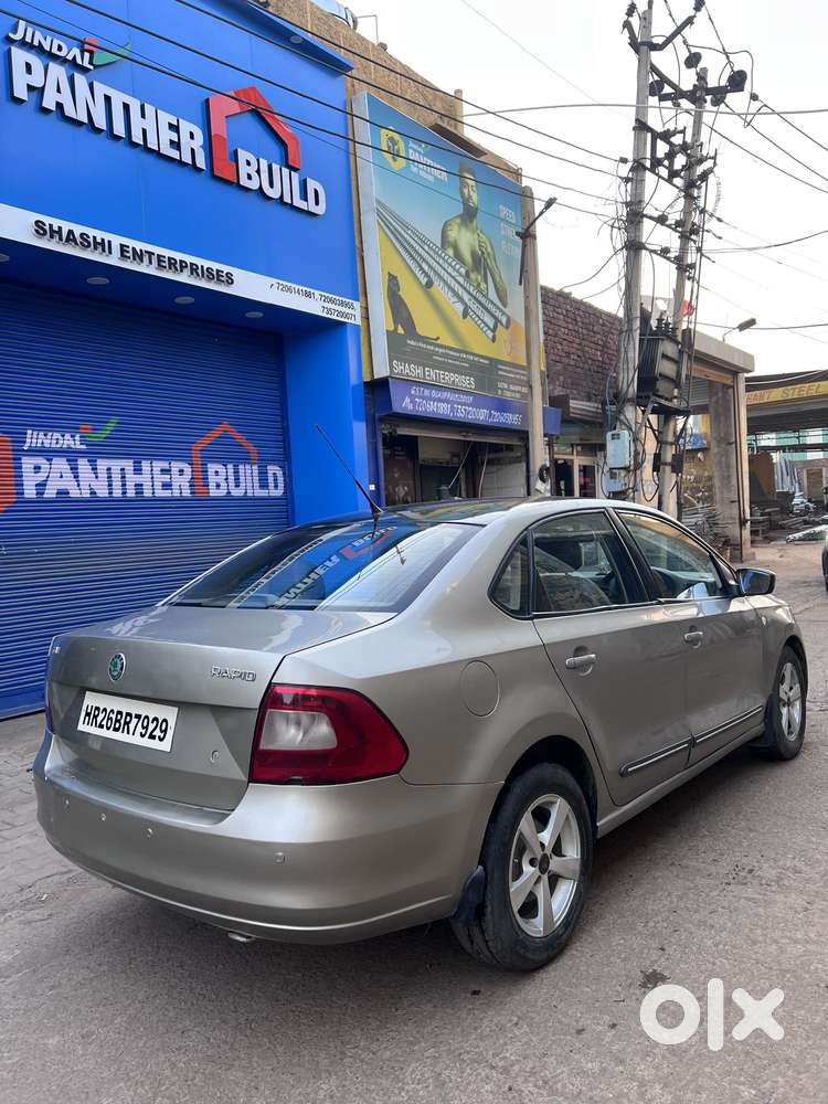 Skoda Rapid 1.5 Tdi Cr Elegance Plus, 2012, Diesel