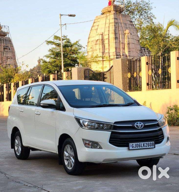 Toyota Innova Crysta 2.4 G Mt, 2018, Diesel