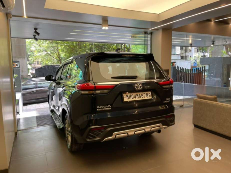 Toyota Innova Hycross 2.0 Zx (o) Hybrid 7 Str, 2024, Cng & Hybrids
