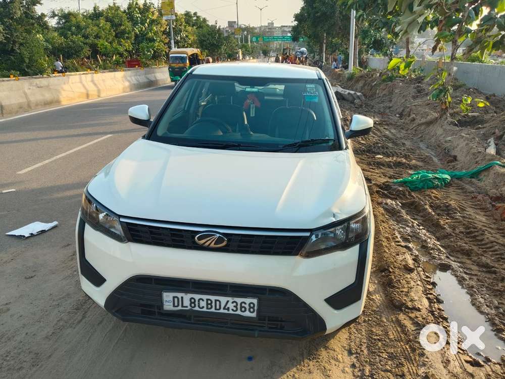 Mahindra Xuv300 Petrol 2022