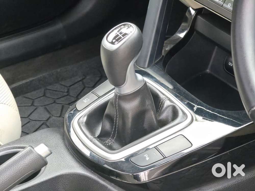 Kia Seltos Htx 1.5 Petrol Mt, 2024, Petrol