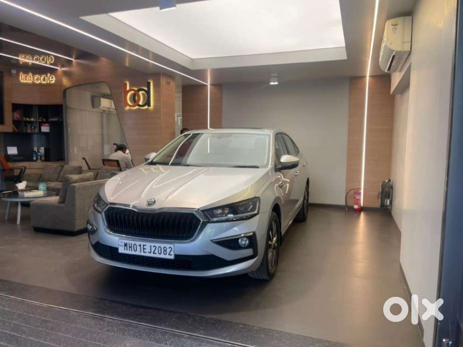 Skoda Slavia Style 1.0l Tsi At, 2013, Petrol
