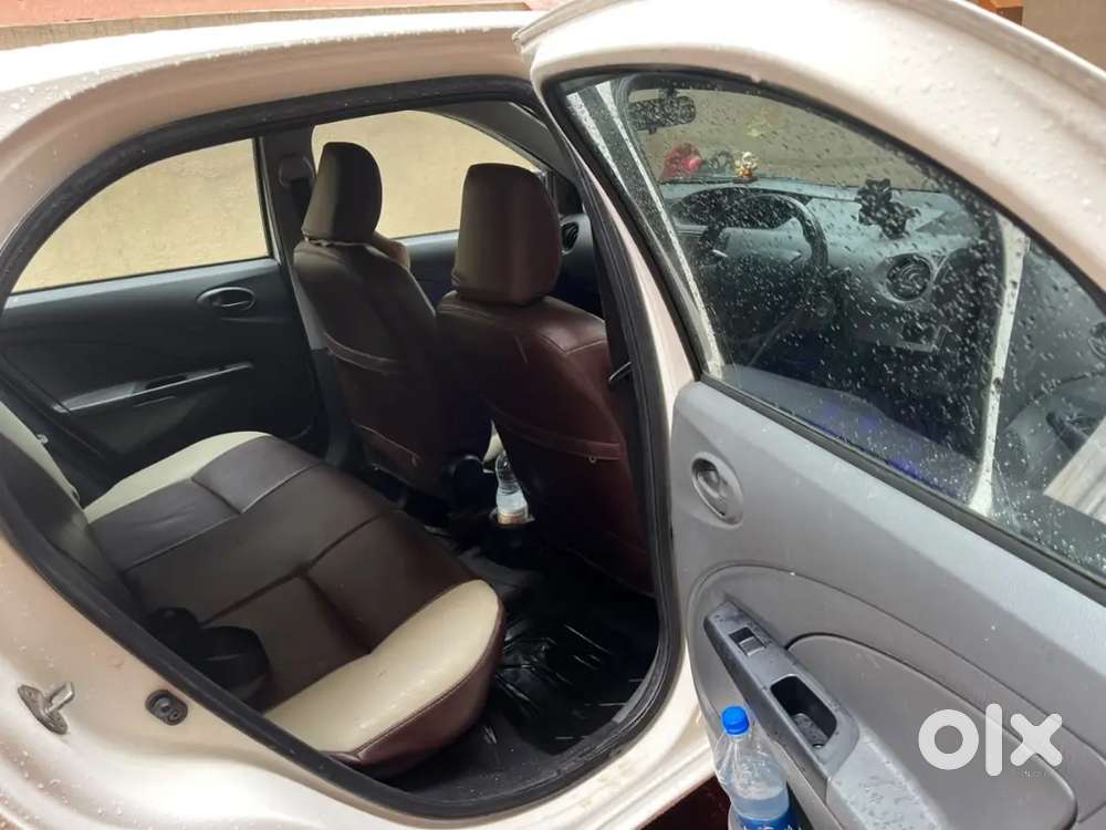 Toyota Etios Liva 2013