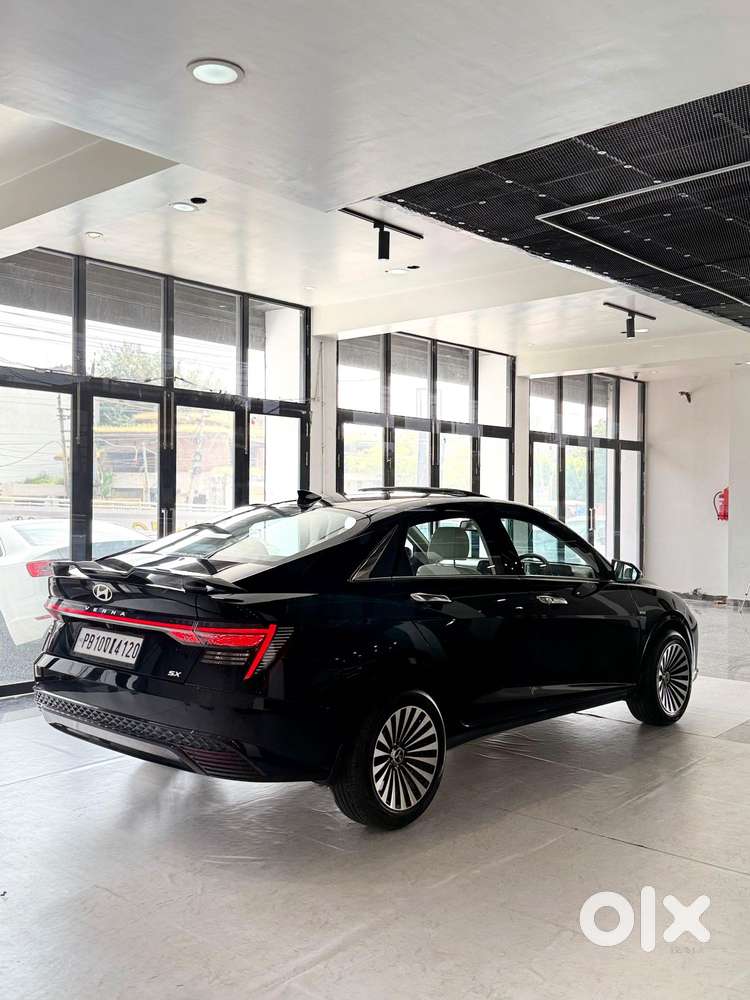 Hyundai Verna Sx 1.5 Petrol Ivt, 2026, Petrol