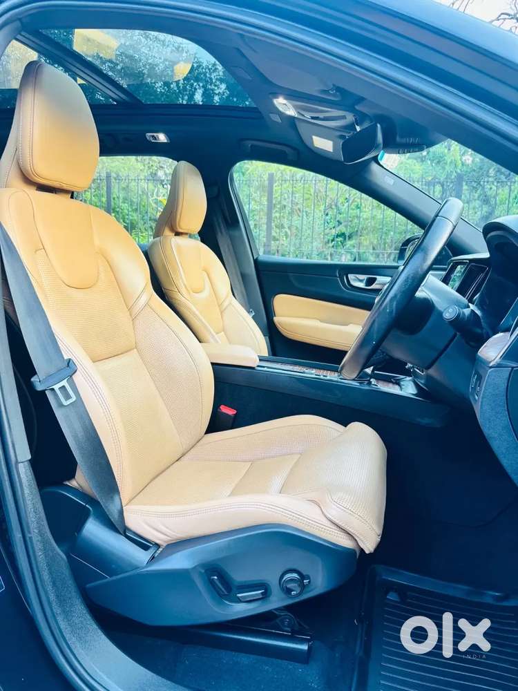 Volvo Xc60 Inscription D5, 2021, Diesel