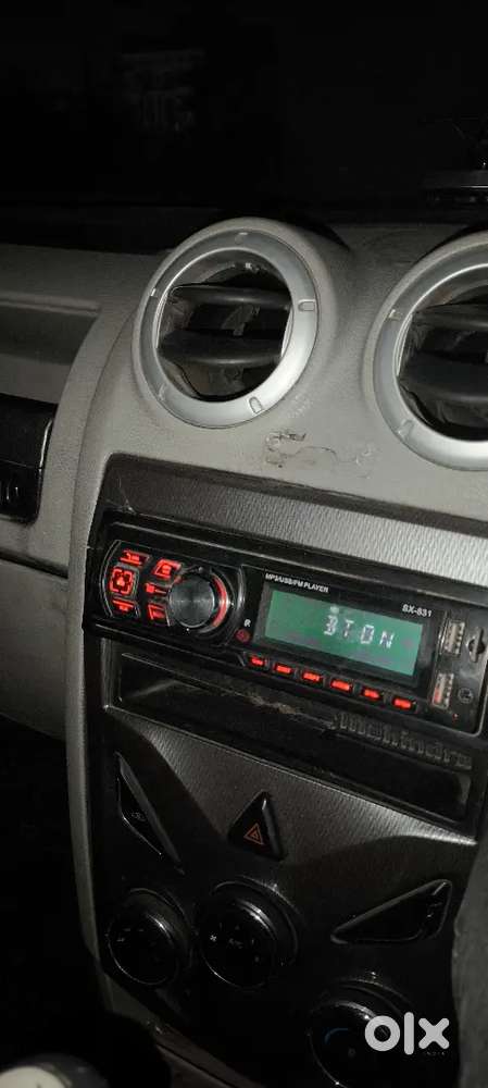 Mahindra E Verito 2013