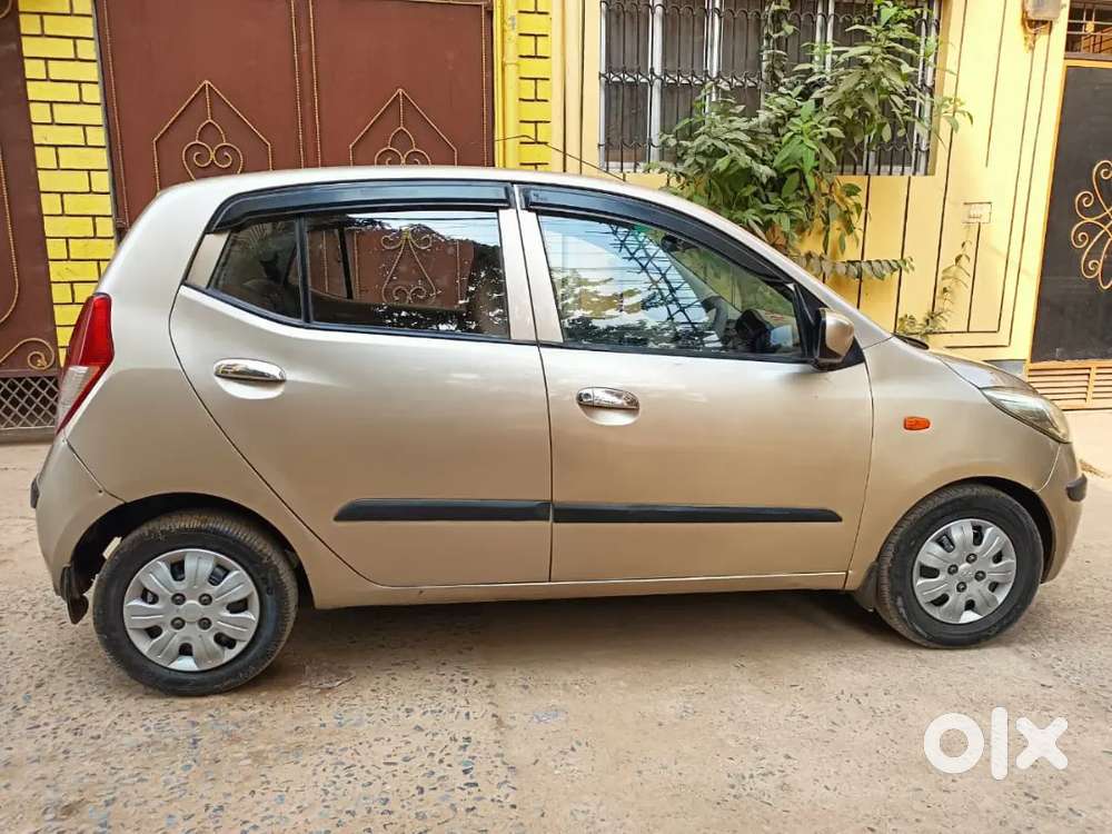 Hyundai I10 Magna Renewal 2028 March Tak Kiya Hua Hai  Good Condition