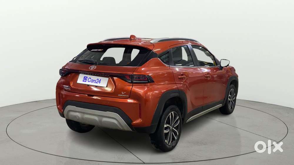 Toyota Urban Cruiser Taisor V 1.0 Petrol Mt, 2024, Petrol