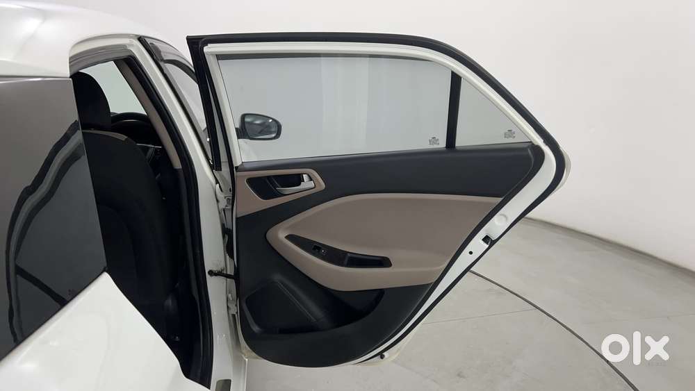 Hyundai Elite I20 Asta (o) 1.2 Mt, 2020, Petrol