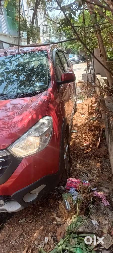 Renault Lodgy 2017 Diesel 180000 Km Driven