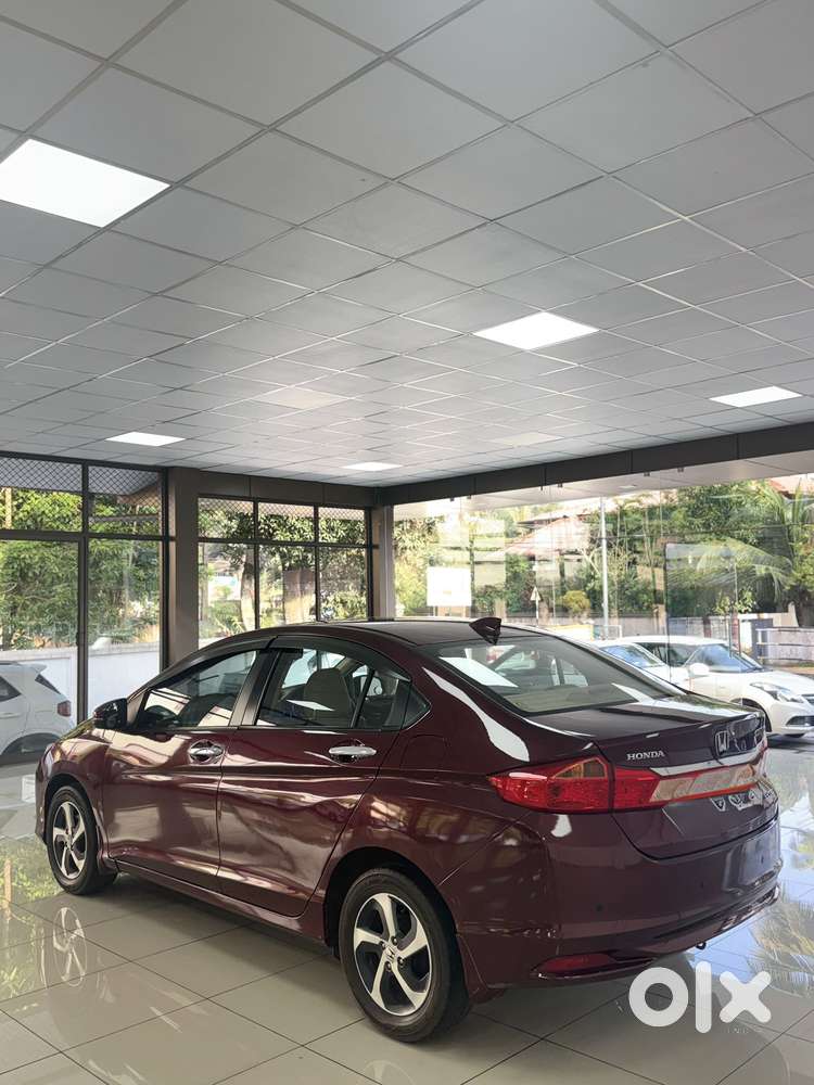 Honda City V At I-vtec, 2015, Petrol