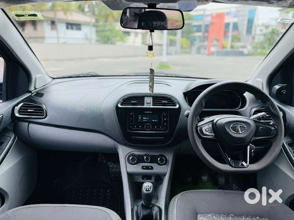 Tata Tiago, 2022, Petrol