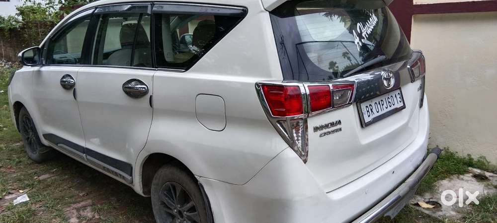 Toyota Innova Crysta 2018