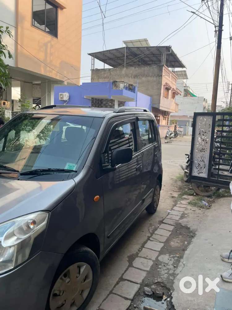 Maruti Suzuki Wagon R 2011 Petrol Well Maintained