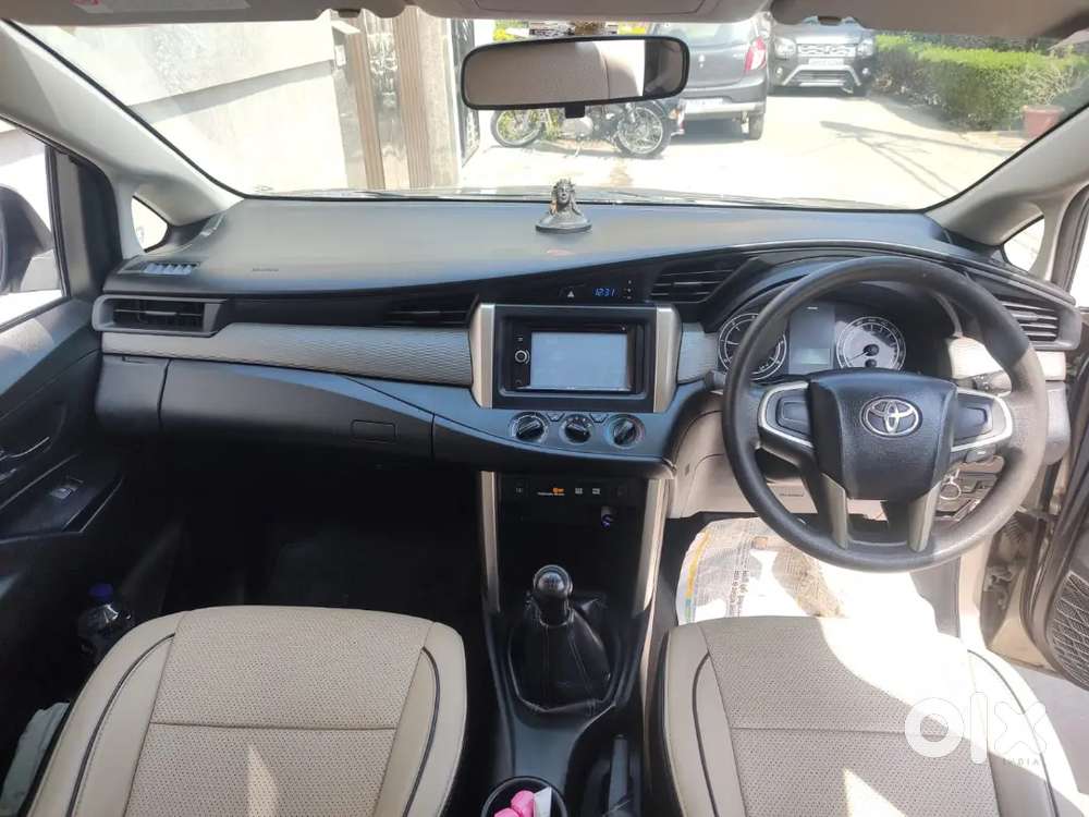 Toyota Innova Crysta 2017 Diesel 99504 Km Driven