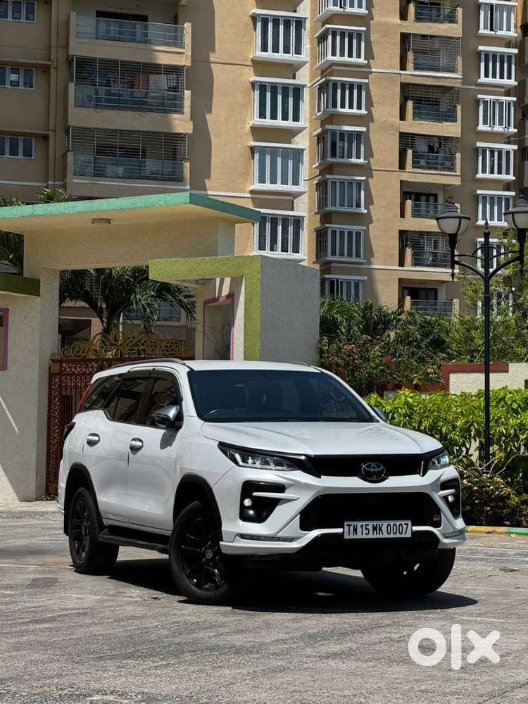 Toyota Fortuner Gr-s, 2023, Diesel