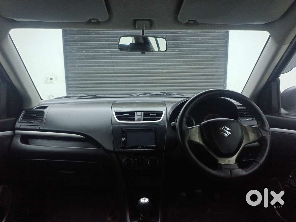 Maruti Suzuki Swift Vvt Vxi, 2014, Petrol
