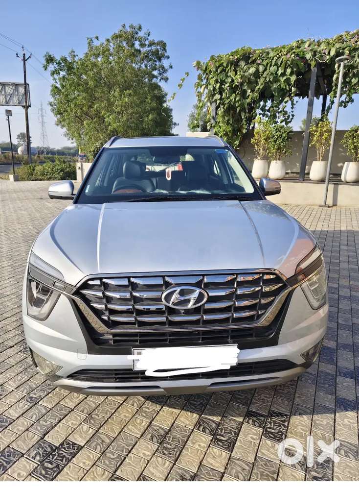 Hyundai Alcazar 2023 Petrol Well Maintained