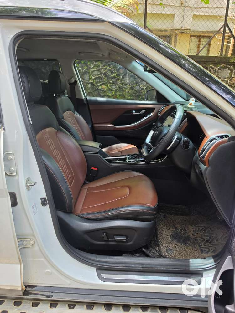 Hyundai Alcazar 1.5 Tdct Signature (o) 7s Petrol, 2023, Petrol