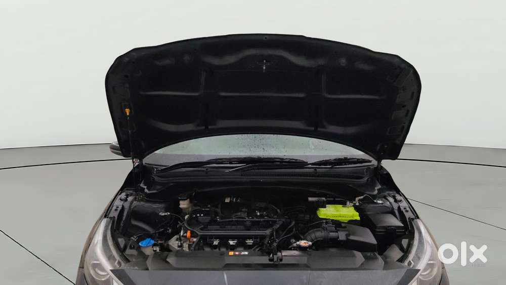 Hyundai New I20 1.2 Asta (o) Ivt, 2023, Petrol