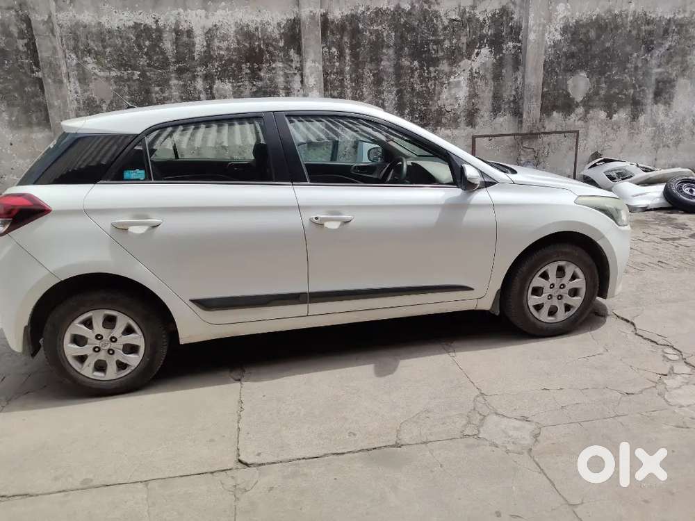 Hyundai I20 2016 Diesel 91000 Km Driven Good Condition Engine Ok