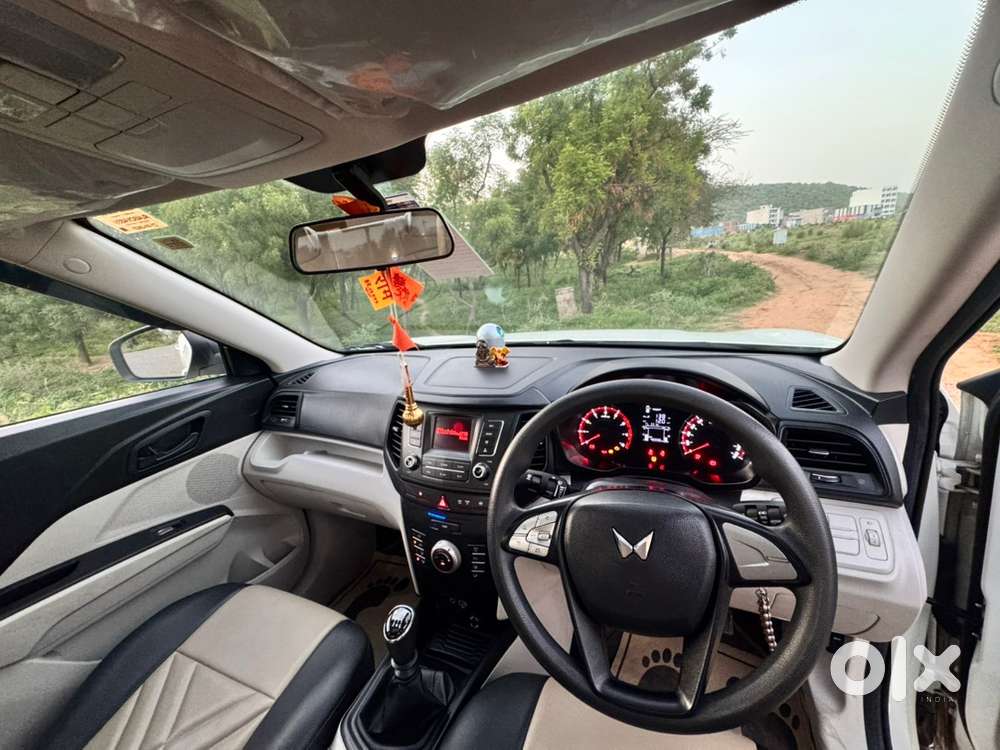 Mahindra Xuv300 2023 Petrol